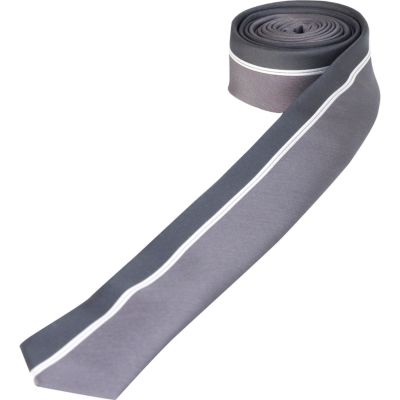 Grey vertical stripe tie