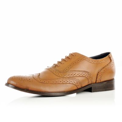Light brown brogues
