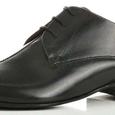 Black lace up shoes