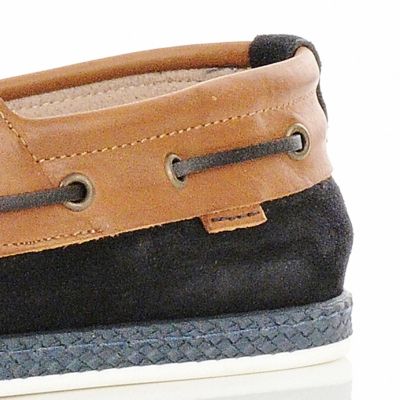 Navy contrast boat shoes