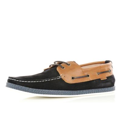 Navy contrast boat shoes