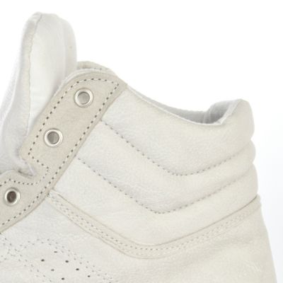 White sports high tops