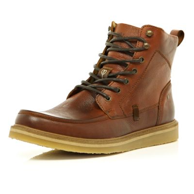 Tan Holloway Road heritage lace up boots