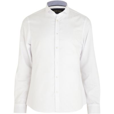 White penny collar Oxford shirt