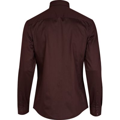 Red tie pin collar shirt