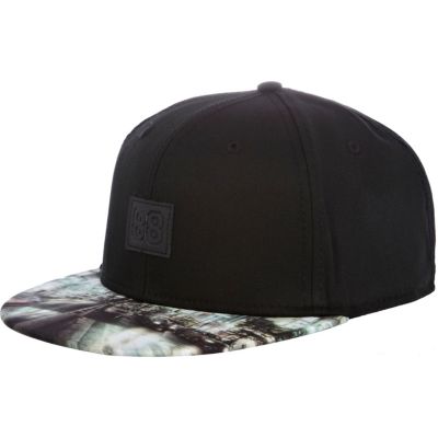 Black urban print flat peak cap