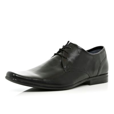 Black lace up pointed shoes