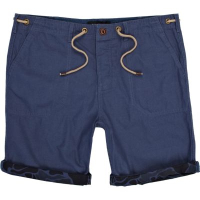 Blue contrast turn up cargo shorts