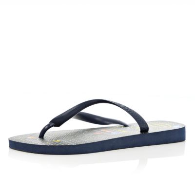 Navy Pac Man print Havaianas 
