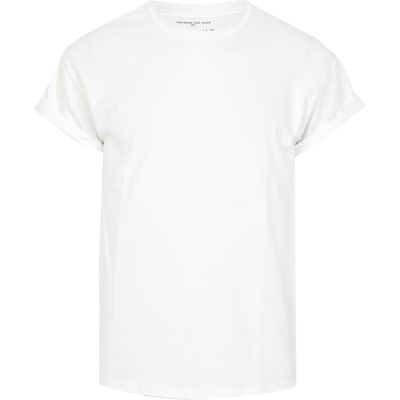White crew neck roll sleeve t-shirt
