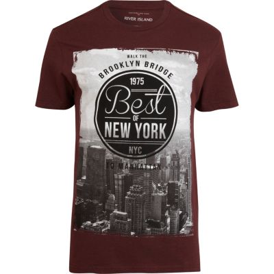 Red brooklyn bridge graphic print t-shirt