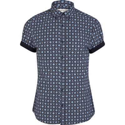 Blue tribal print short sleeve shirt 