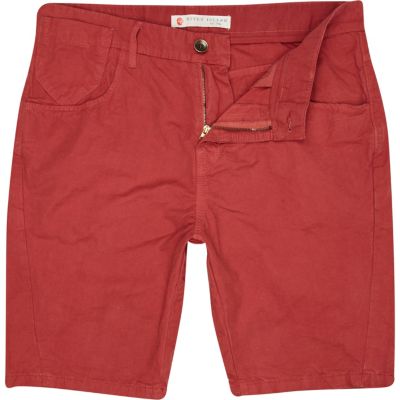 Red washed pocket detail shorts