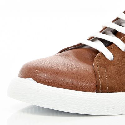 Brown contrast panel high top trainers