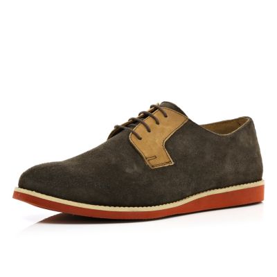 Brown flat sole lace up shoes
