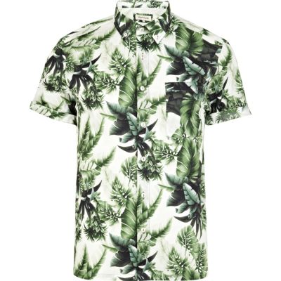 Green leaf print short sleeve shirt
