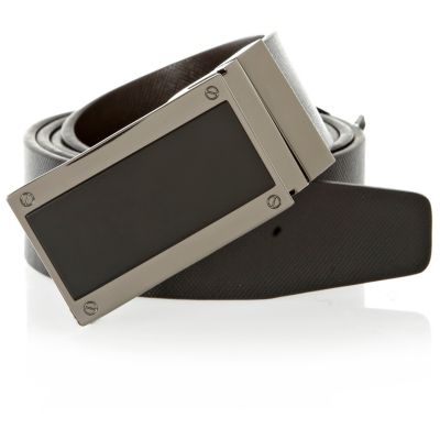 Black plate buckle reversible belt