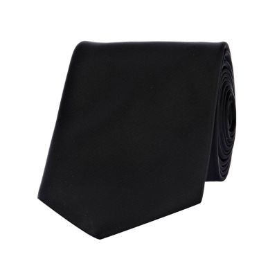 Black tie 