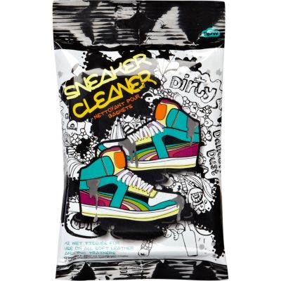 Sneaker cleaner wipes