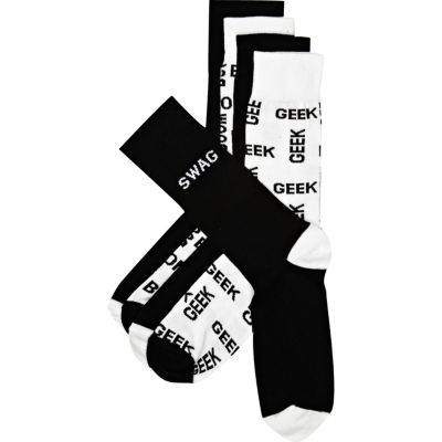 Black and white word print ankle socks pack