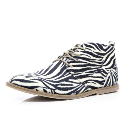 White zebra print desert boots