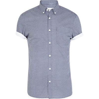 Navy geometric star print short sleeve shirt