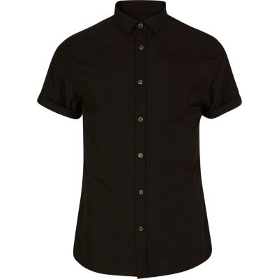 Black short sleeve poplin shirt