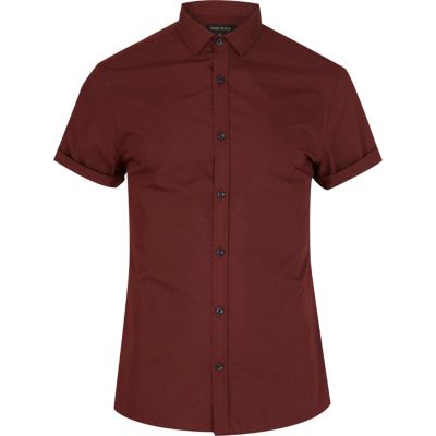 Dark red short sleeve poplin shirt