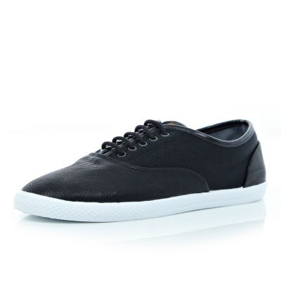 Black mesh panel lace up plimsolls 