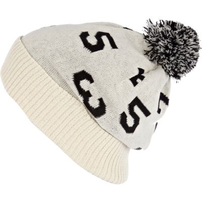White number pattern beanie hat