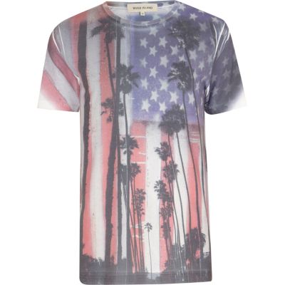 White American flag palm tree print t-shirt