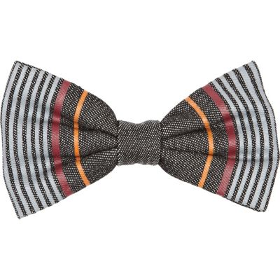 Grey coloured stripe bow tie
