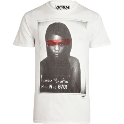 White Born Idol mug shot print t-shirt