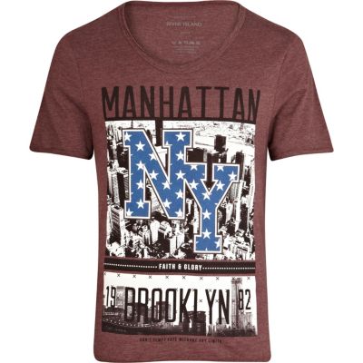 Red Manhattan NY scoop neck t-shirt