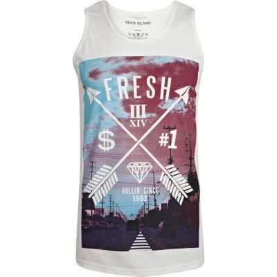 White fresh arrow print vest 