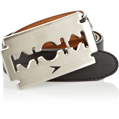 Black metal razor plate belt