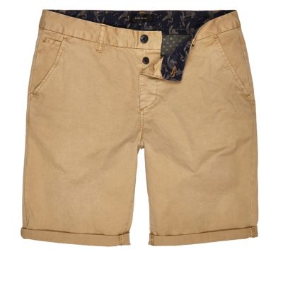 tan chino shorts