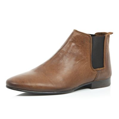 Brown leather Chelsea boots