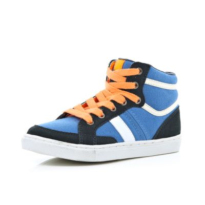 Boys blue sporty high tops