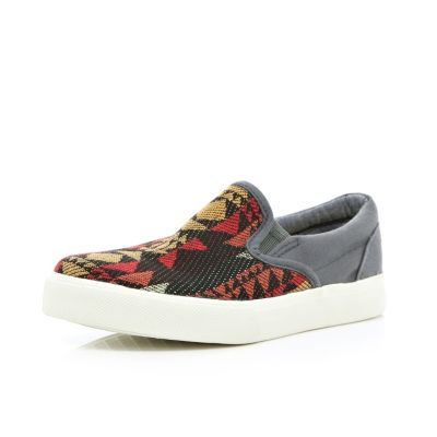 Boys grey aztec slip-on plimsolls