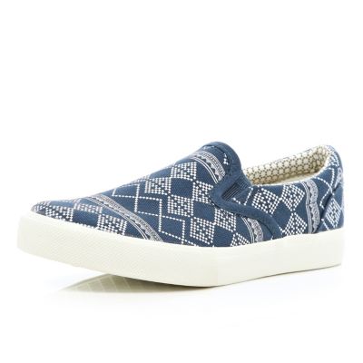 Boys navy aztec slip on plimsolls