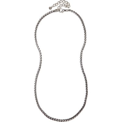 Boys silver tone slinky necklace