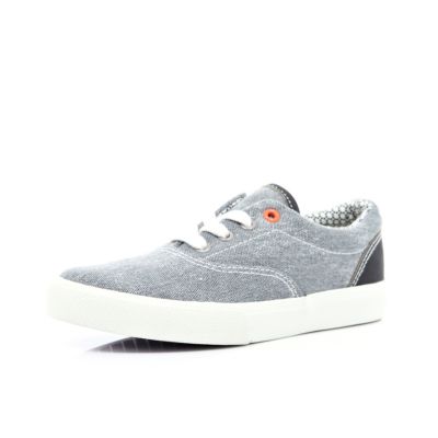 Boys grey lace up plimsols