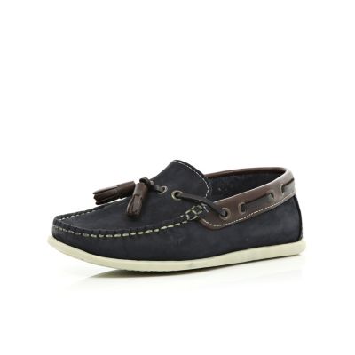 Boys navy tassel boat shoes