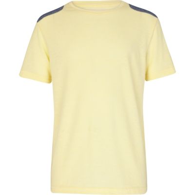 Boys yellow shoulder patch t-shirt