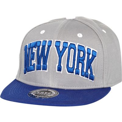 Boys grey and blue New York trucker hat