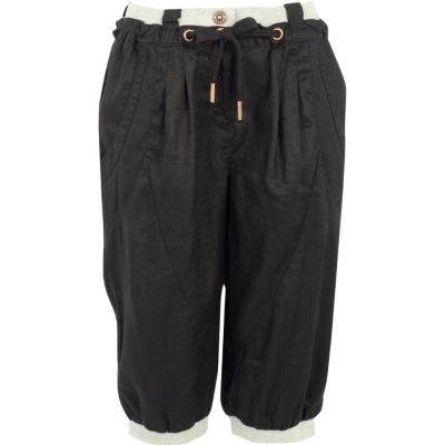 Black linen bermuda shorts