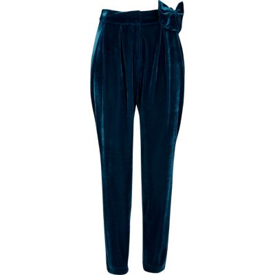 blue velvet peg leg trousers