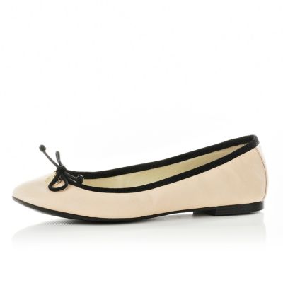 light pink ballerina shoes