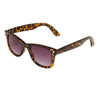 brown print retro style sunglasses